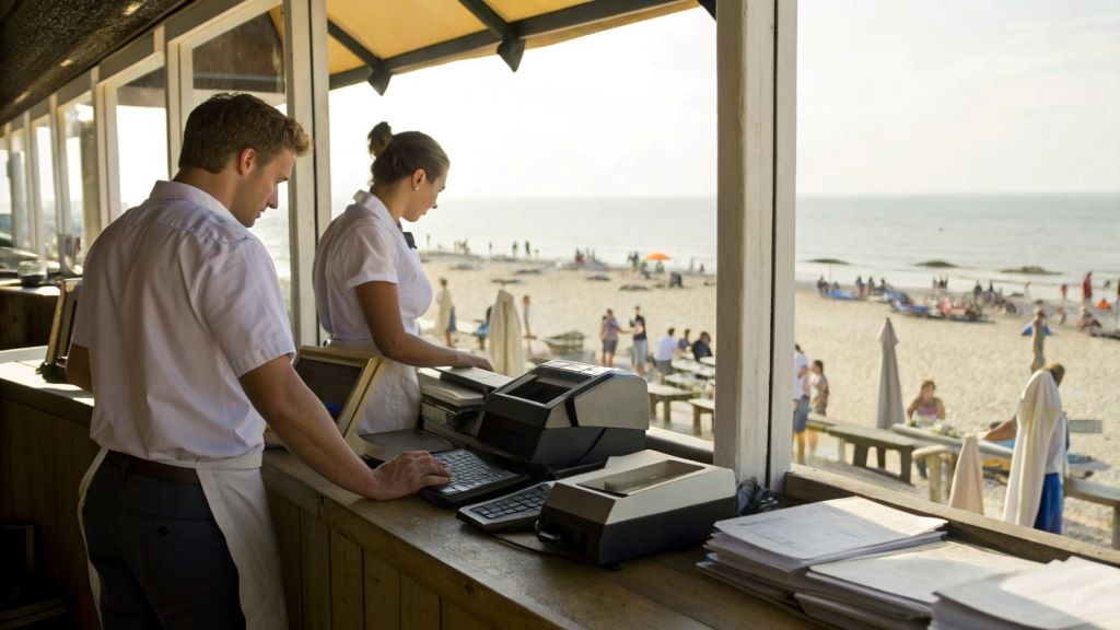 6 ways to improve your cash flow in a seasonal business